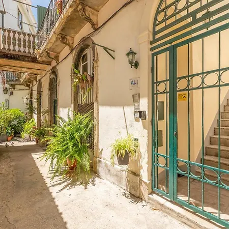 GuestReady - Alfama Terrace apartments *