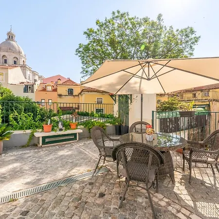 Guestready - Alfama Terrace Апартаменти *